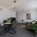 Maya & Tina Apartament Trogir