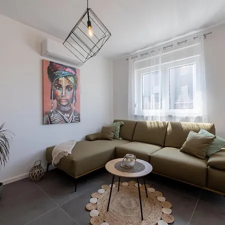 Apartman Maya & Tina Trogir